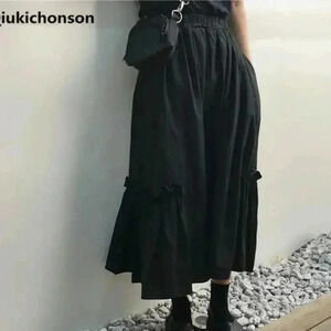 Qiukichonson High Waisted Midi Goth Skirt Pleated Ruffles Women’s One Size Black